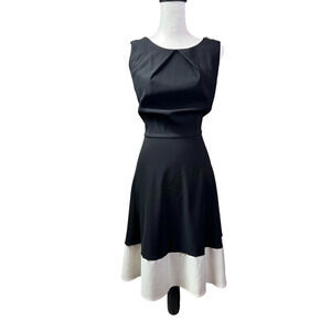 Black and White Color Block Dress With Gold Accents Size 12